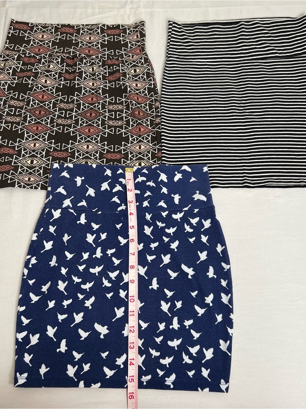 Charlotte Russe Mini Skirt Lot Of 3 size Small Pull-On Stretch - Picture 3 of 8